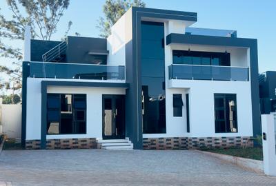 5 Bed House with En Suite in Ruiru - 2