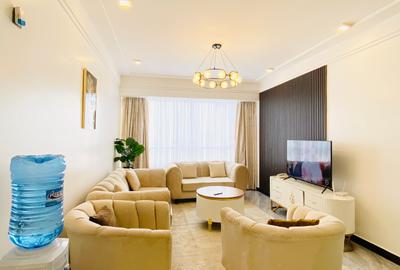 Furnished 2 Bed Apartment with En Suite at Wood Avenue - 2