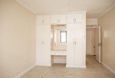 3 Bed House with En Suite in Embakasi - 4
