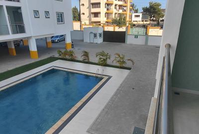 Serviced 2 Bed Apartment with Swimming Pool at Customs