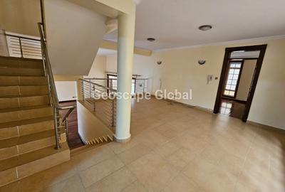 4 Bed Townhouse with En Suite in Kyuna - 3
