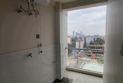 2 Bed Apartment with Gym in Kilimani - 3