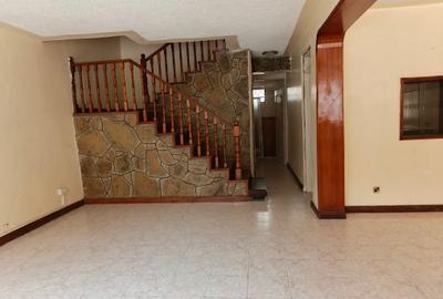 4 Bed Townhouse with En Suite at Kileleshwa - 3
