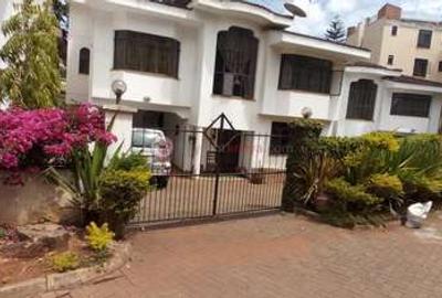5 Bed House in Riverside - 2