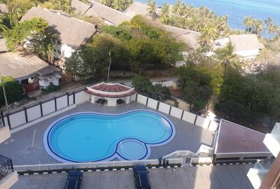 3 Bed Apartment with En Suite at Mt Kenya Road - 2