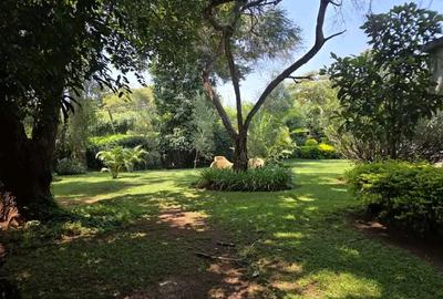 4 Bed House with En Suite at Loresho - 2