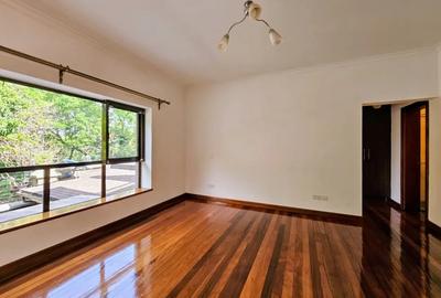 5 Bed Townhouse with En Suite in Kileleshwa