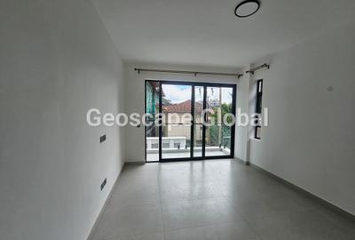 3 Bed Apartment with En Suite in Brookside