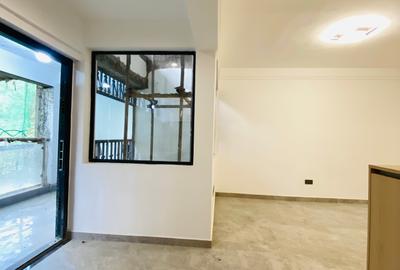 Studio Apartment with En Suite at Mararo Road - 2