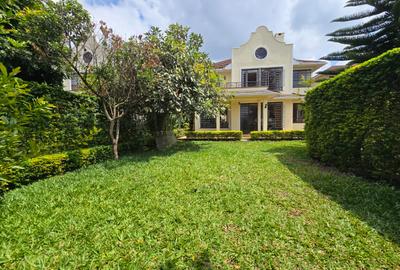 4 Bed House with En Suite in Kiambu Road