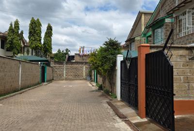 4 Bed Townhouse with En Suite at Ruby Flats Estate - 4