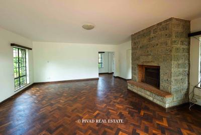 3 Bed House with Garden in Nyari - 3