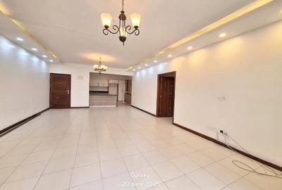 2 Bed Apartment with En Suite at Bohra Road - 2
