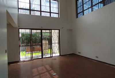 4 Bed House with En Suite in Kiambu Road - 4