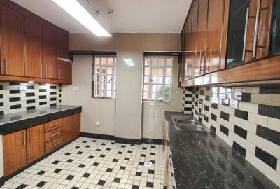 2 Bed Apartment with En Suite at Parklands - 3