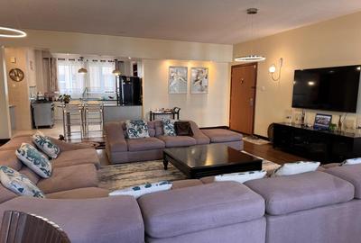 Serviced 3 Bed Apartment with En Suite at Brookside - 4