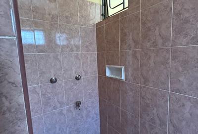 4 Bed Villa with En Suite in Kiambu Road - 4