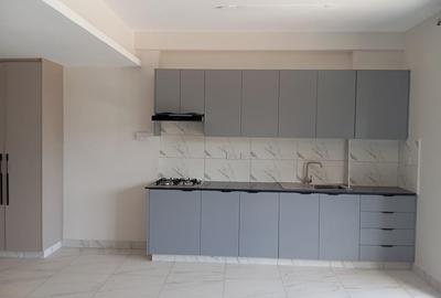 Studio Apartment with En Suite at Westlands