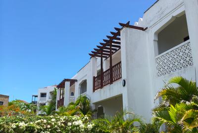 3 Bed Townhouse with En Suite at Sultan
