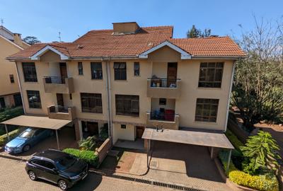 5 Bed Villa with En Suite at Amboseli Road