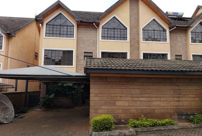 6 Bed Townhouse with En Suite at Convent Drive