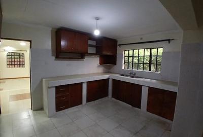 3 Bed House with En Suite at Windy Ridge - 2