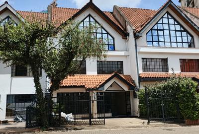 5 Bed Villa with En Suite at Matundu Lane - 2