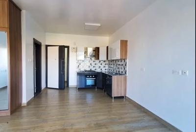 Studio Apartment with Swimming Pool in Kileleshwa - 3