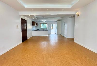 4 Bed Apartment with En Suite at Hatheru Road