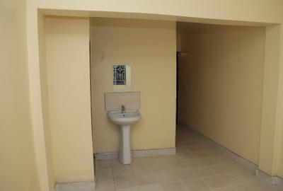 1 Bed Apartment in Embakasi