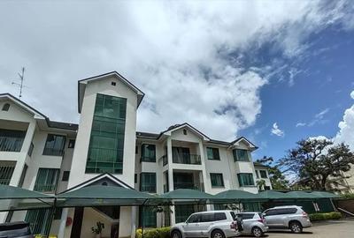 3 Bed Apartment with En Suite at Valley Arcade