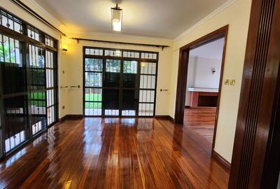 4 Bed Townhouse with En Suite in Kiambu Road