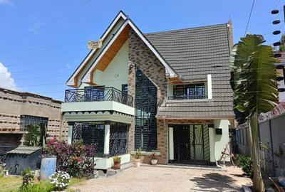 4 Bed House with En Suite at Runda