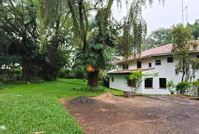 6 Bed House with En Suite at Kitisuru - 4