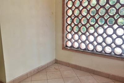 3 Bed Villa with En Suite in Kileleshwa - 4