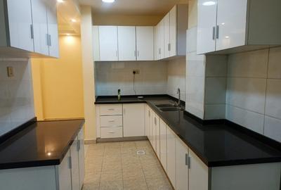 3 Bed Apartment with En Suite in Kileleshwa - 4