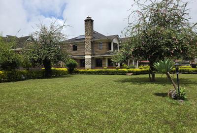 6 Bed House with En Suite in Runda - 2