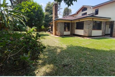 4 Bed House with En Suite in Runda - 3