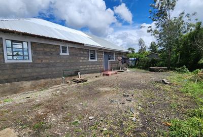 3 Bed House with En Suite at Rangau - 4