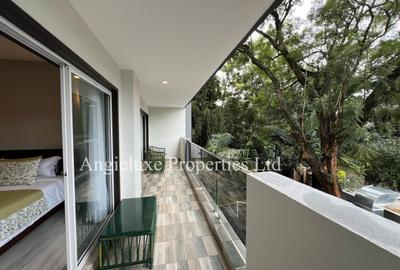 Furnished 2 Bed Apartment with En Suite at Riverside Drive