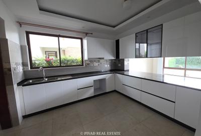 4 Bed Townhouse with Swimming Pool in Kiambu Road