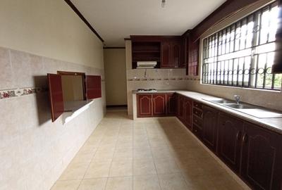 3 Bed Apartment with En Suite at Westlands.