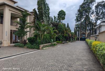 5 Bed Townhouse with En Suite at Ndoto Road - 2