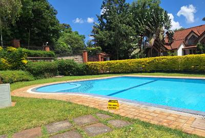 5 Bed Townhouse with En Suite in Lavington