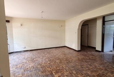 3 Bed Apartment with En Suite in Kilimani