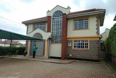 4 Bed House with En Suite in Kiambu Road