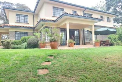 4 Bed House with Swimming Pool at Miotoni Road