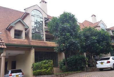 4 Bed Townhouse with En Suite at Lavington Green - 3