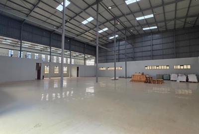 4,950 ft² Office with Backup Generator in Tatu City - 3
