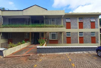 4 Bed Apartment with En Suite in Muthaiga